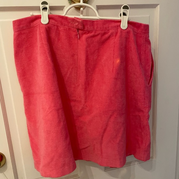 Pink corduroy mini skirt - Picture 3 of 3